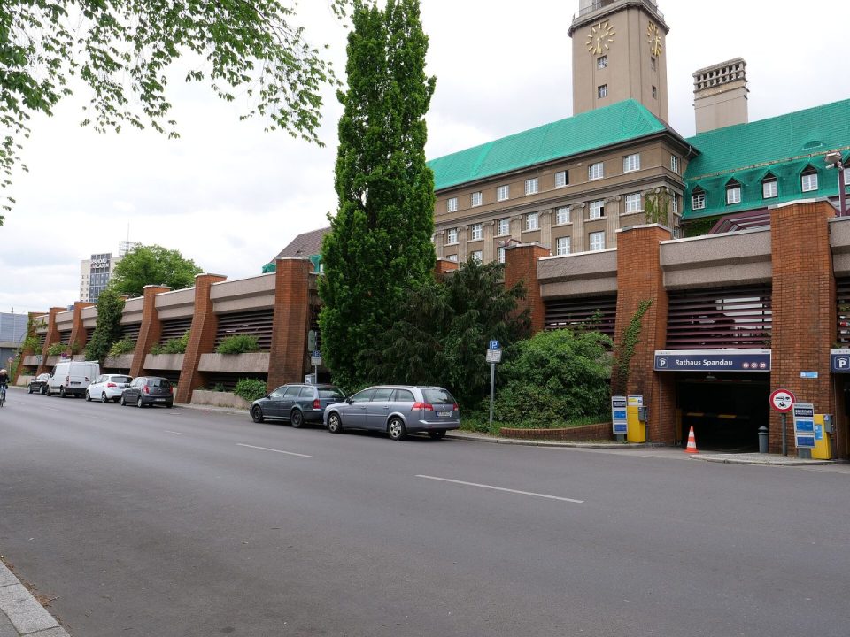 U zgradi, prizemlje, Savski venac, 12,89 m2, nivo PR