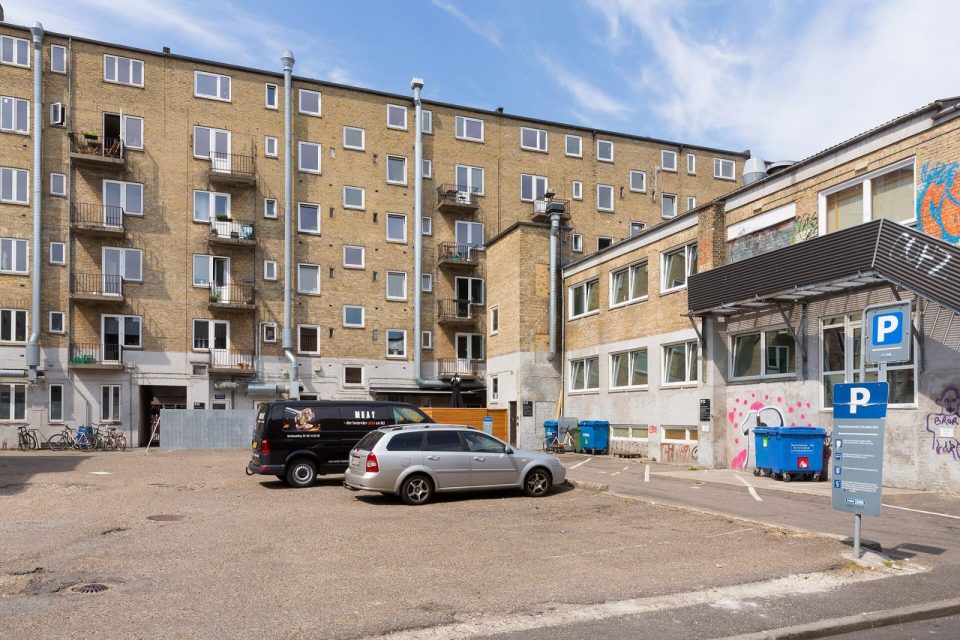 Montažna garaža, Detelinara, 16,36 m2, nivo PR