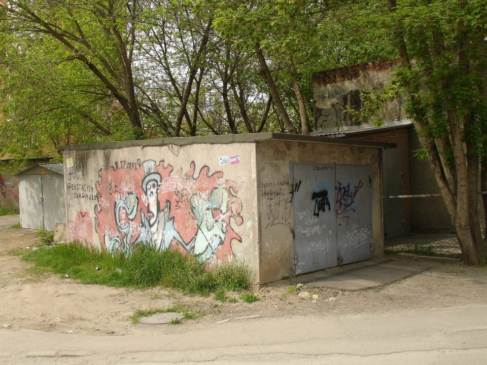U zgradi, prizemlje, Detelinara, 13,07 m2, nivo PR