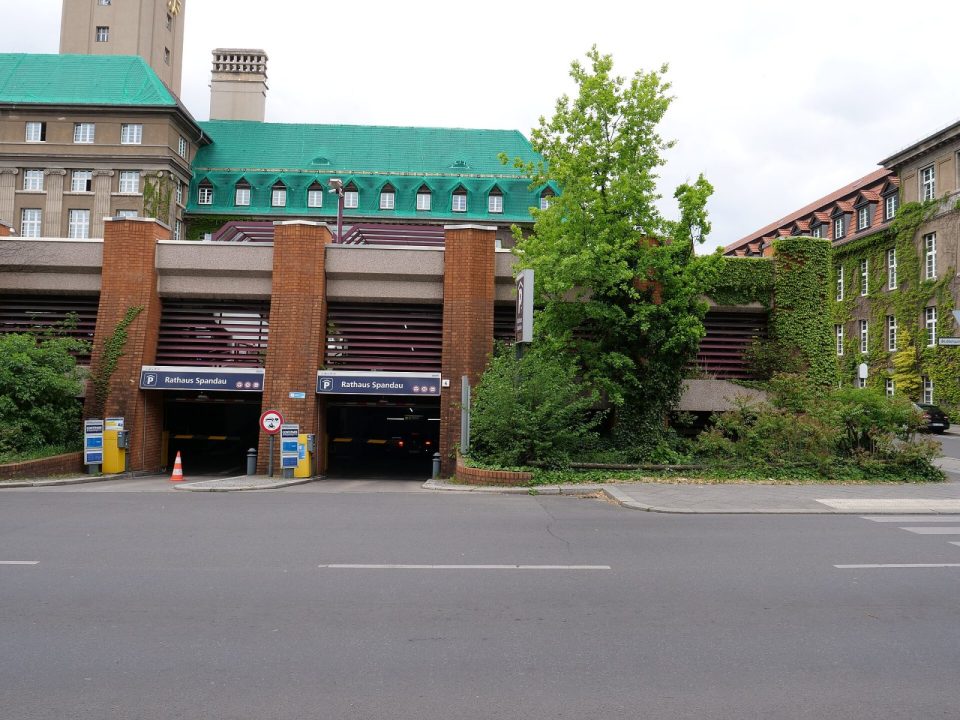 U zgradi, prizemlje, Medijana, 12,85 m2, nivo PR
