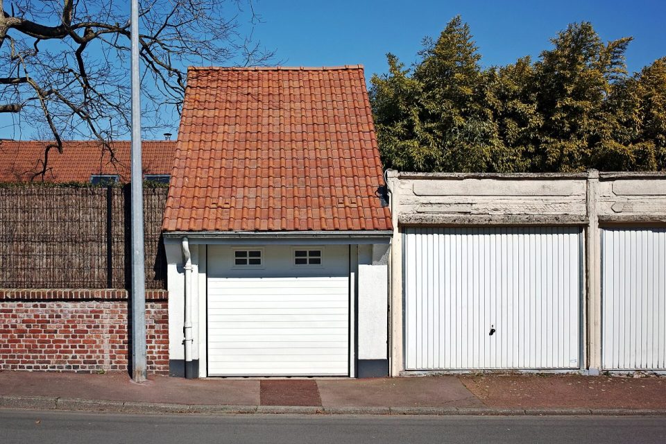 U zgradi, prizemlje, Pantelej, 12,87 m2, nivo -1